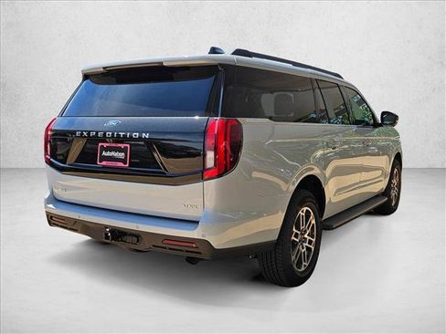 New 2026 Ford Expedition Max Active RWD image 2