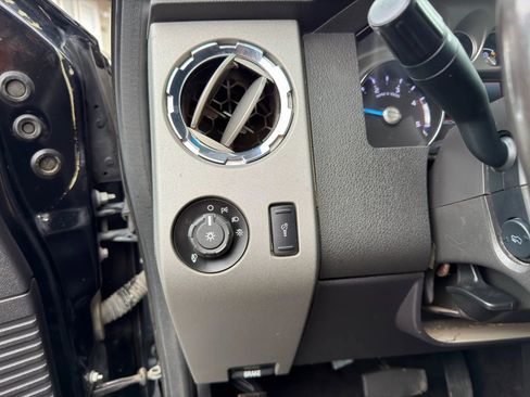 Used 2016 Ford F350 Lariat w/ Lariat Ultimate Package image 36