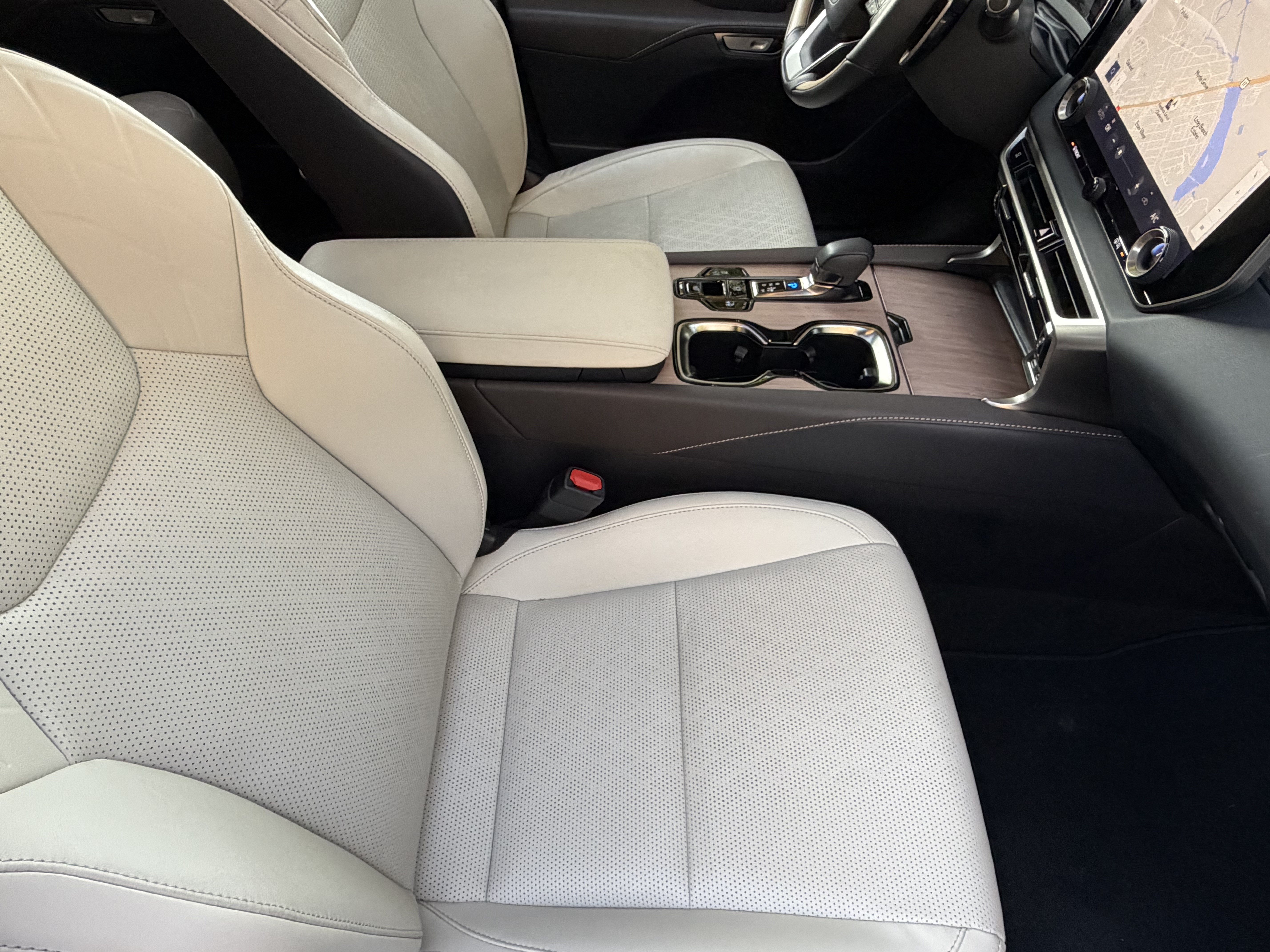 Used 2026 Lexus RX 350 Premium Plus w/ Accessory Package (Z1) FWD image 40