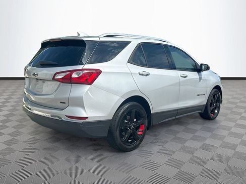 Used 2021 Chevrolet Equinox Premier w/ Redline Edition AWD/4WD image 6