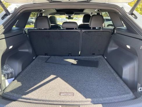 New 2026 Volkswagen Atlas Cross Sport SEL R-Line AWD/4WD image 25