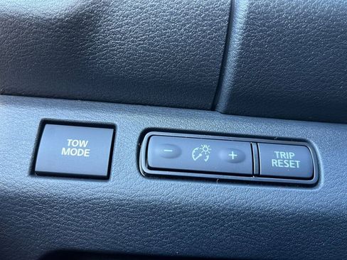 New 2026 Nissan Frontier PRO-4X w/ Tow Package image 12