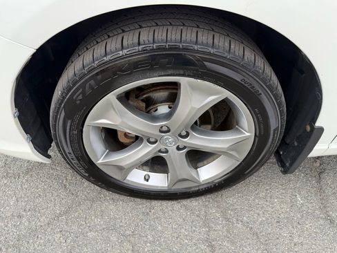 Used 2012 Toyota Venza XLE image 29