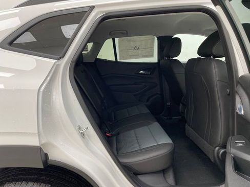 New 2026 Chevrolet Trax LT w/ Driver Confidence Package FWD image 13
