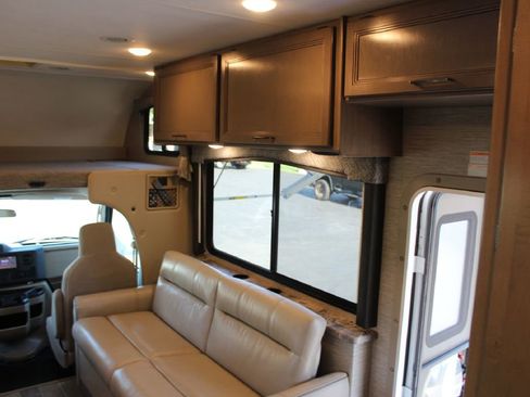 Used 2022 Ford E-450 and Econoline 450 Super Duty w/ Motorhome Prep Package image 37