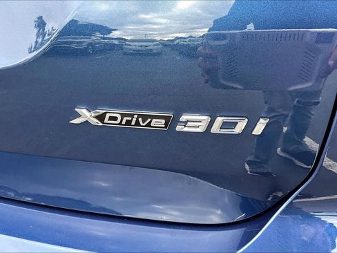 Certified 2024 BMW X3 xDrive30i w/ Premium Package w/ZPA image 9