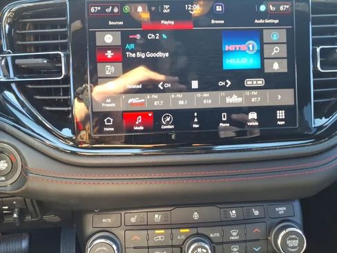 Used 2023 Dodge Durango R/T image 21