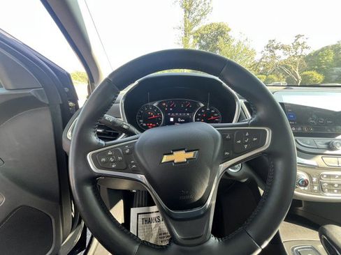 Used 2022 Chevrolet Equinox LT image 29