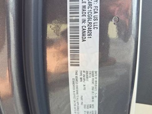 Used 2020 Chrysler Voyager LX FWD image 20