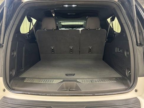 Used 2023 Chevrolet Suburban High Country AWD/4WD image 35