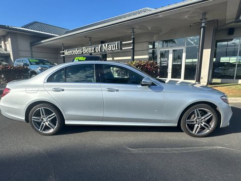 Used 2017 Mercedes-Benz E 300 image 3