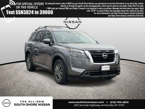 Certified 2024 Nissan Pathfinder SV image 1