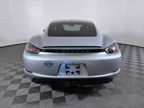 Used 2018 Porsche 718 Cayman image 9