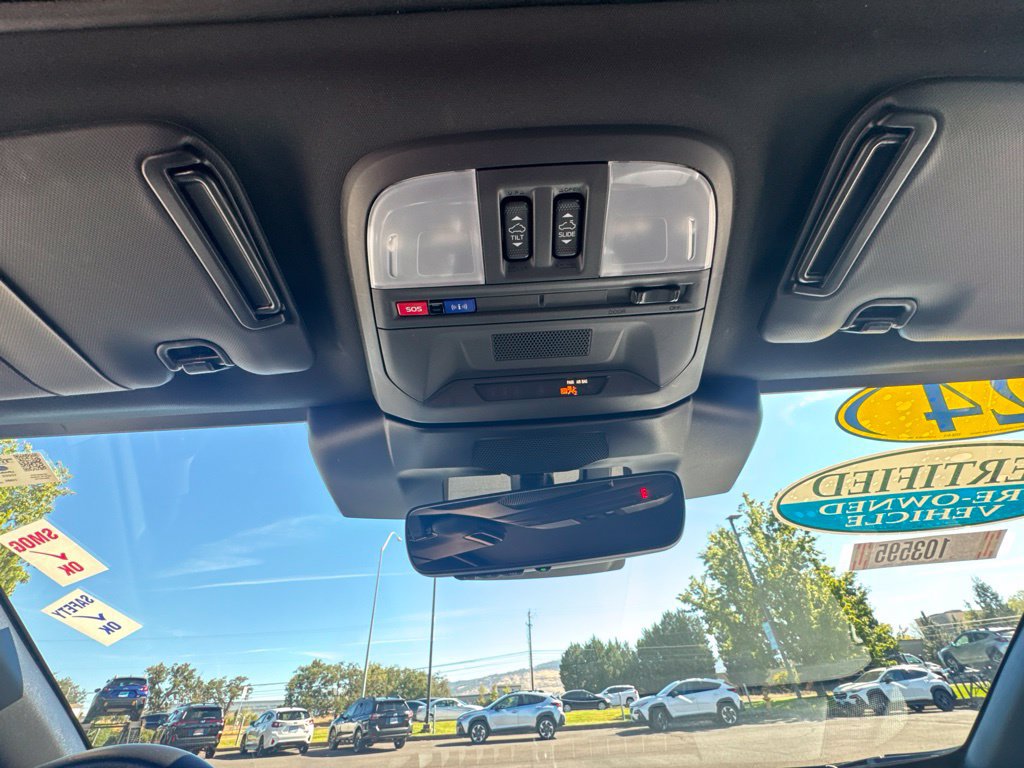 Used 2024 Subaru Crosstrek 2.5i Wilderness w/ Crosstrek Mirror Package AWD/4WD image 23