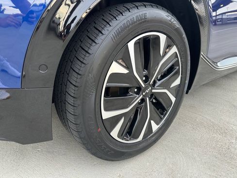 Used 2023 Kia EV6 Wind w/ Wind Technology Package RWD image 10