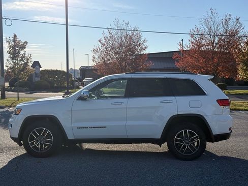 Used 2020 Jeep Grand Cherokee Limited image 4