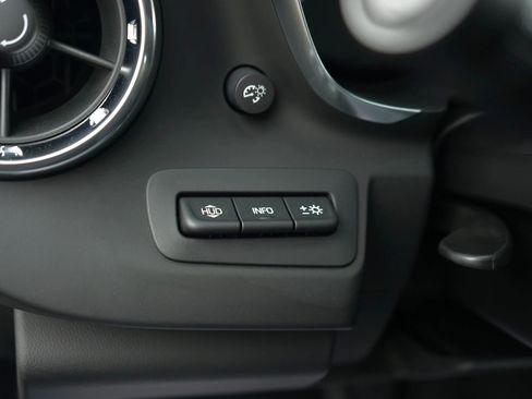 Used 2018 Chevrolet Camaro SS image 16