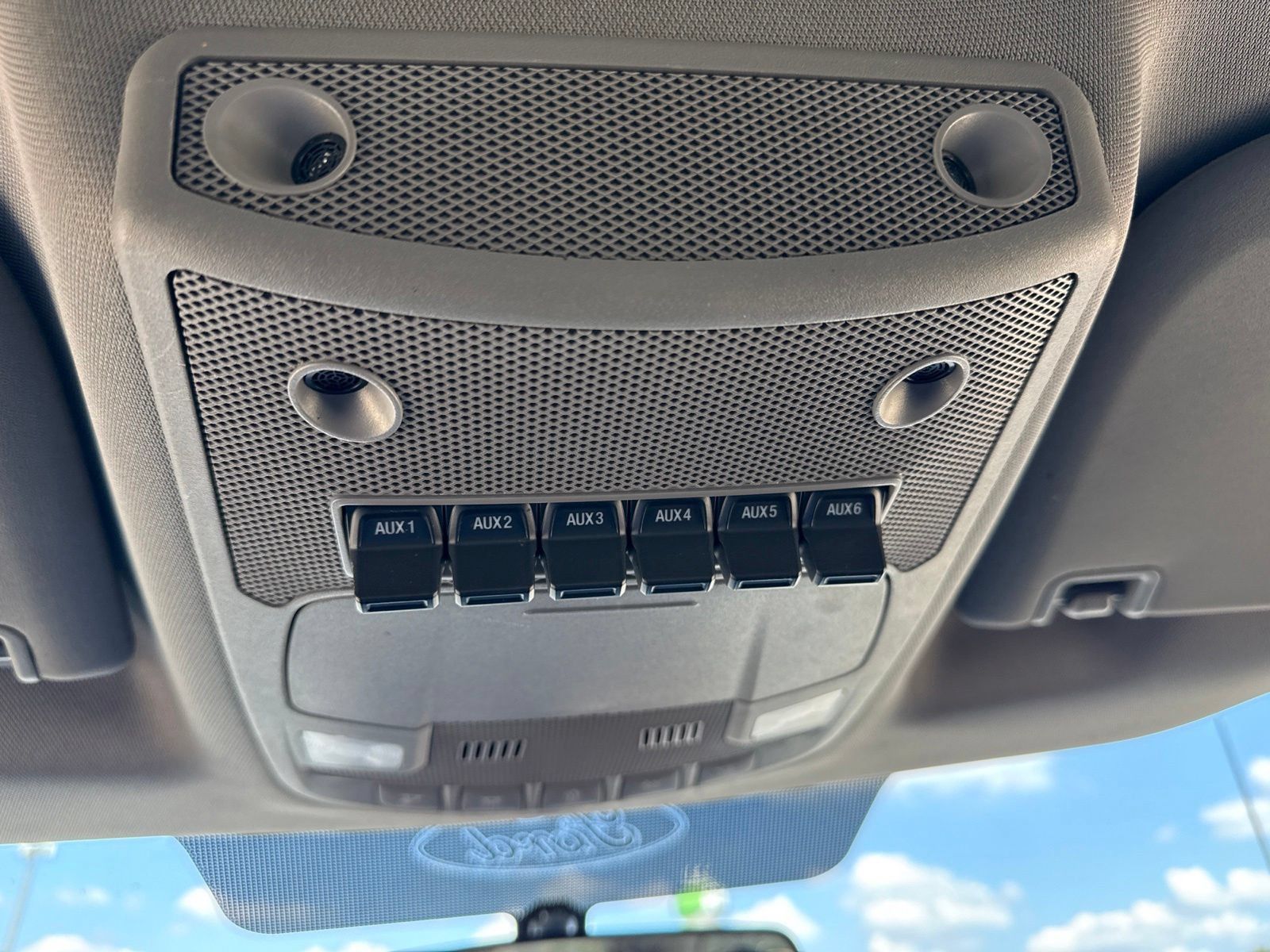 Used 2019 Ford F250 XL w/ STX Appearance Package AWD/4WD image 16
