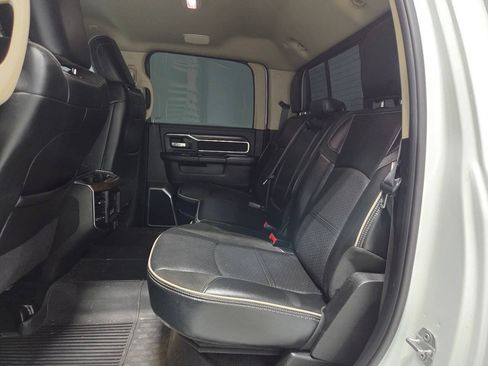 Used 2022 RAM 2500 Laramie AWD/4WD image 14