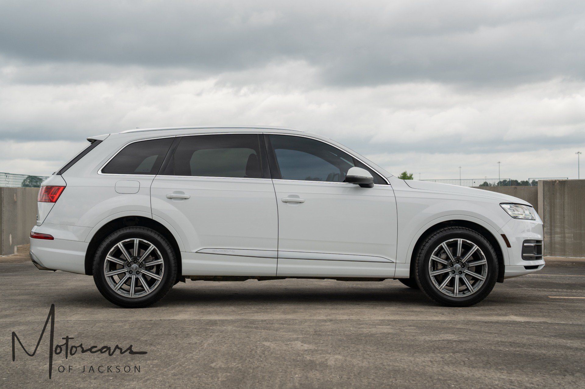 Used 2018 Audi Q7 3.0T Prestige AWD/4WD image 32