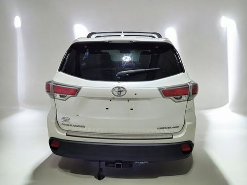 Used 2015 Toyota Highlander Limited image 23