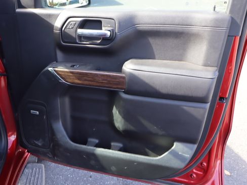 Used 2021 Chevrolet Silverado 1500 High Country image 37