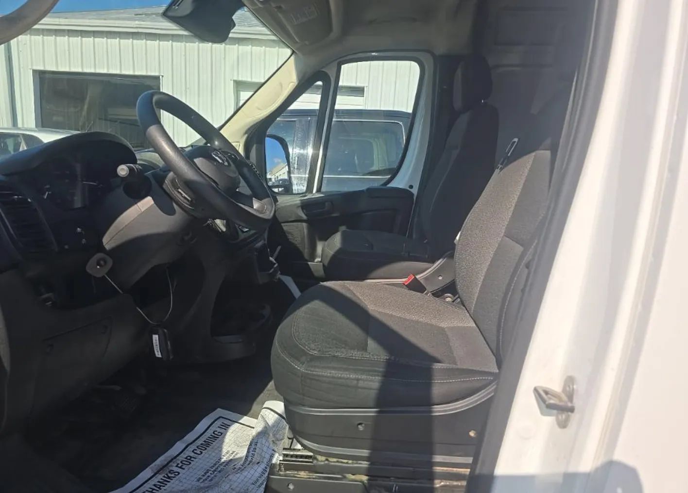 Used 2025 RAM ProMaster 2500 w/ Convenience Group FWD image 5
