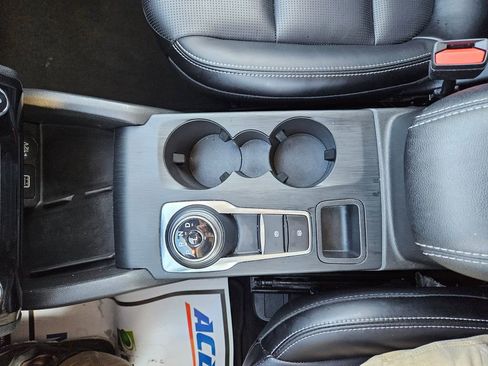 Used 2024 Ford Escape Platinum image 17