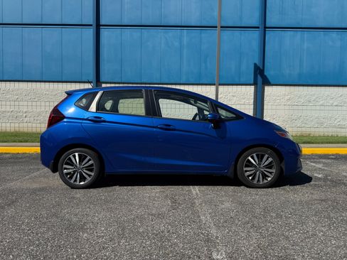 Used 2016 Honda Fit EX image 4