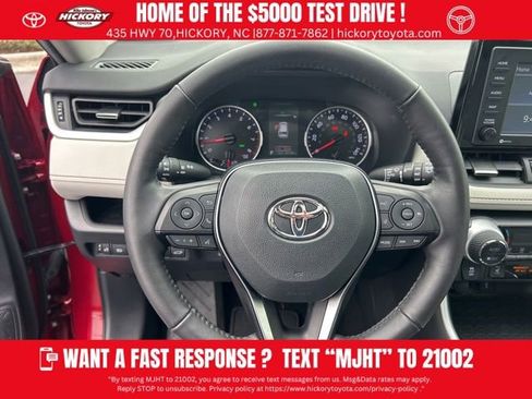 Used 2020 Toyota RAV4 XLE Premium image 19