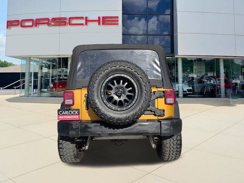 Used 2014 Jeep Wrangler Unlimited Sport image 5