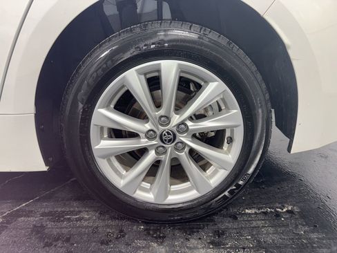 Used 2023 Toyota Corolla LE w/ LE Convenience Package image 7