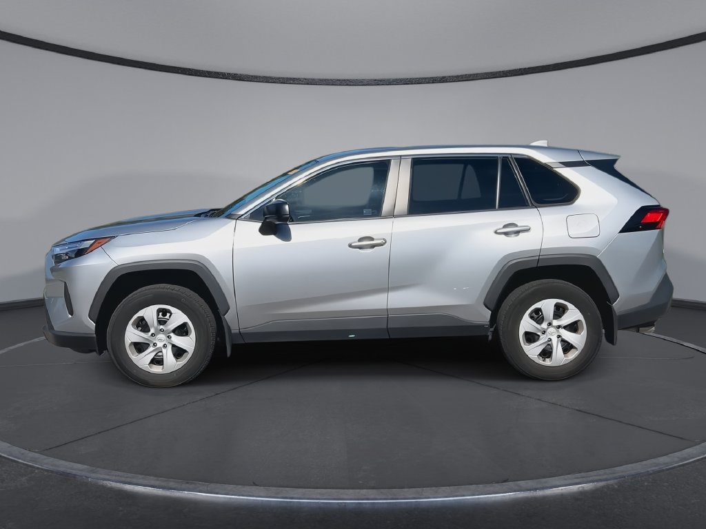 Certified 2024 Toyota RAV4 LE FWD image 5