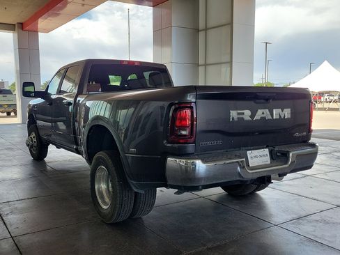 Used 2026 RAM 3500 Big Horn AWD/4WD image 2