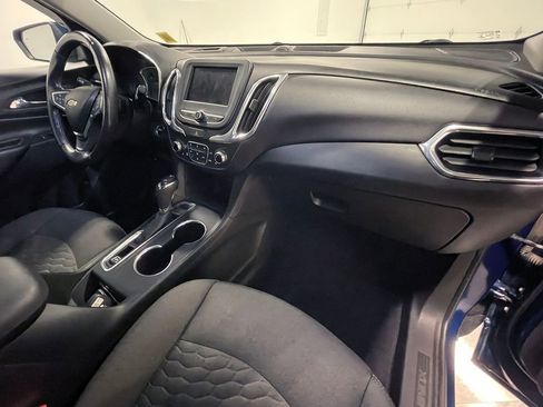 Used 2020 Chevrolet Equinox LT image 28