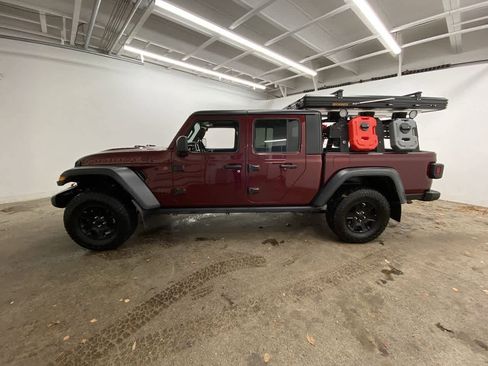 Used 2022 Jeep Gladiator Mojave w/ Trailer Tow Package image 3