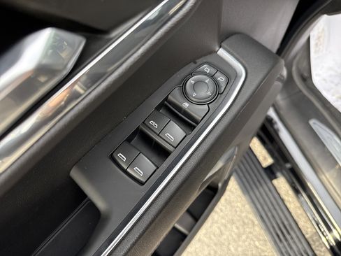 Used 2023 GMC Sierra 1500 Elevation image 16