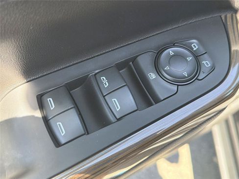 Used 2023 GMC Acadia SLE w/ Driver Convenience Package AWD/4WD image 26