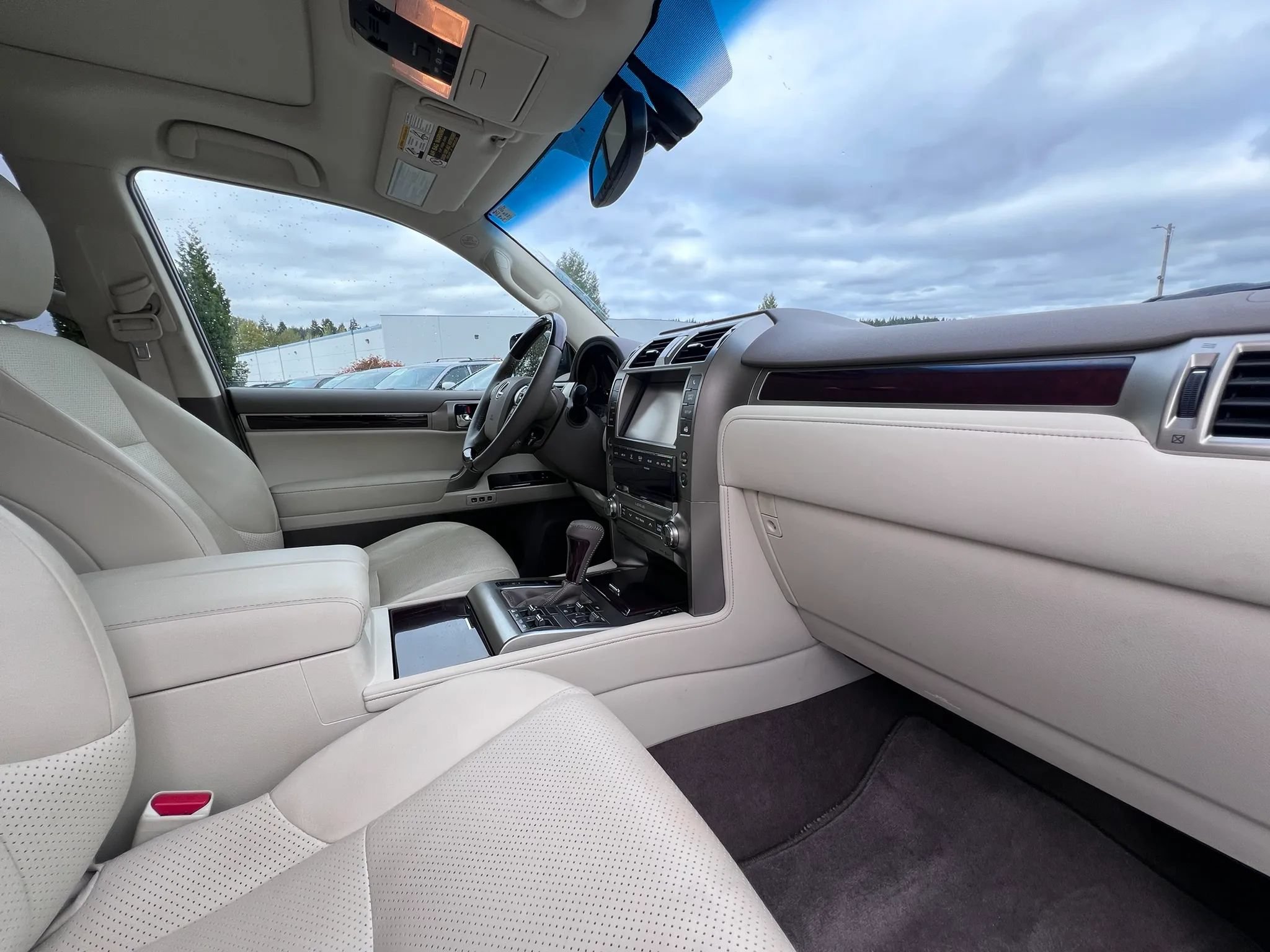 Used 2014 Lexus GX 460 Luxury AWD/4WD image 21