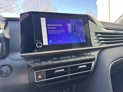 Used 2025 Toyota Camry SE image 23