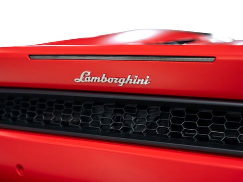 Used 2018 Lamborghini Huracan LP 580-2 image 24