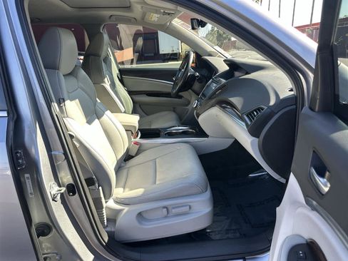 Certified 2018 Acura MDX SH-AWD w/ Technology Package image 14