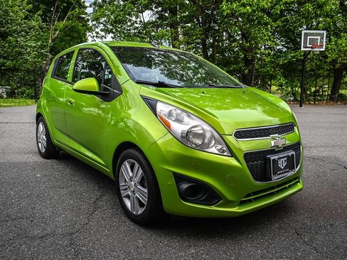 Used 2014 Chevrolet Spark LT FWD image 6