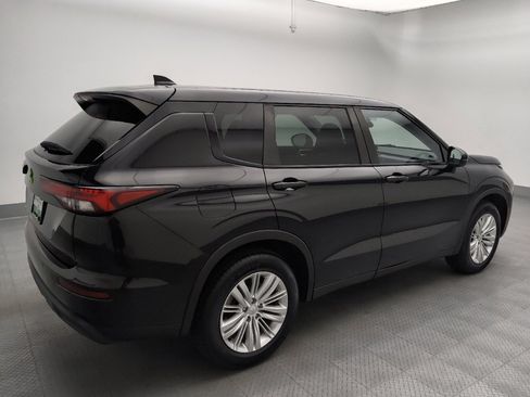 Used 2022 Mitsubishi Outlander ES AWD/4WD image 10