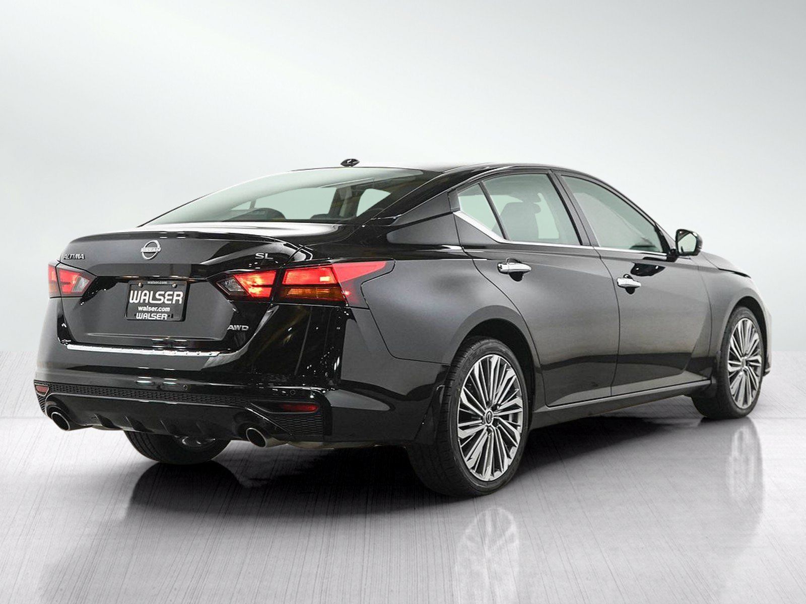 Used 2023 Nissan Altima 2.5 SL AWD/4WD image 5