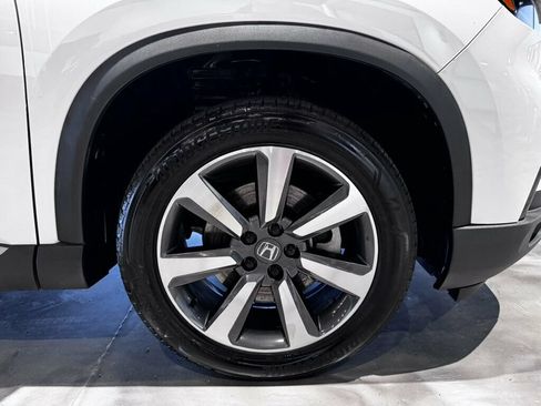 Used 2023 Honda Pilot Elite image 31