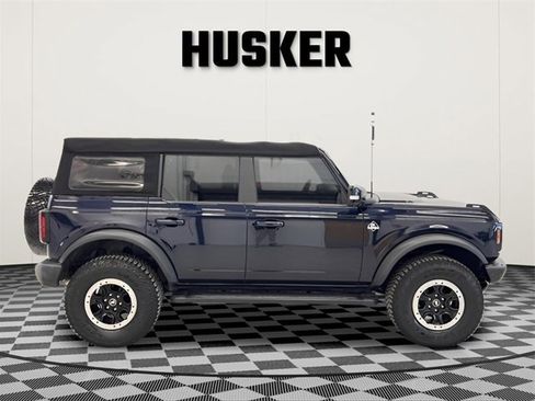 Used 2021 Ford Bronco Outer Banks w/ Sasquatch Package image 2