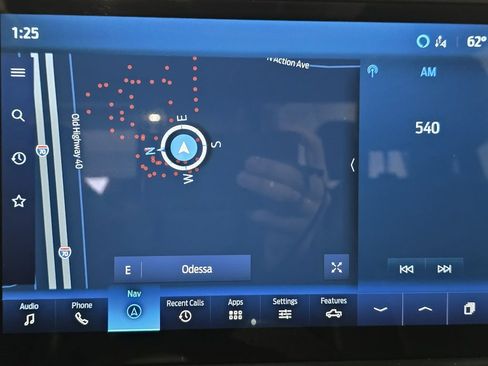 Used 2021 Ford F150 Lariat w/ Equipment Group 502A High image 3