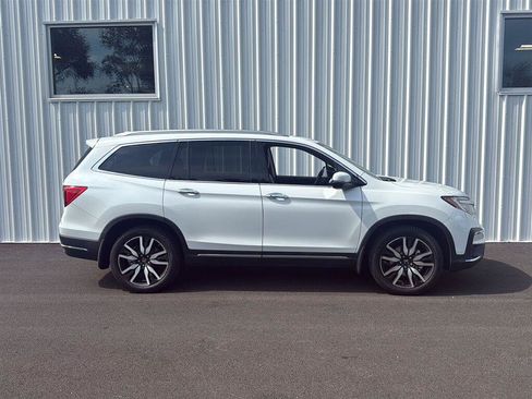 Used 2021 Honda Pilot Touring image 7