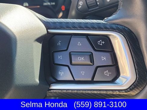 Used 2025 Ford Mustang Coupe image 14